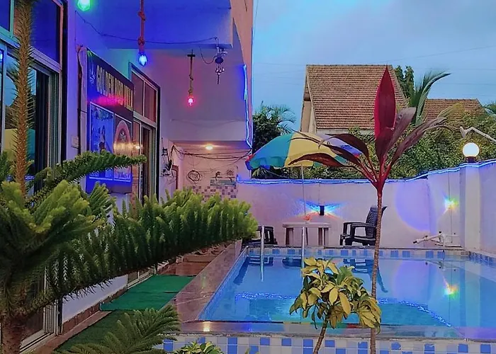 Golden Bird 3 Bhk Luxurious Villa Lonavala